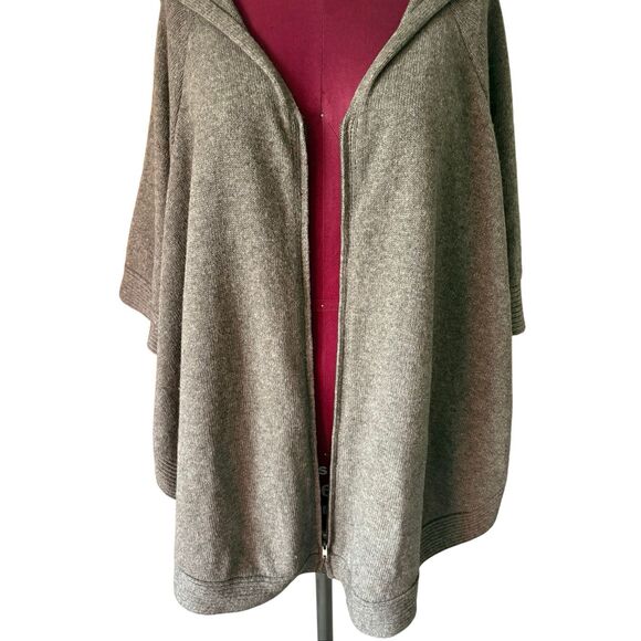 Eileen Fisher Hooded Full Zip Poncho size M Wool Yak Gray - Picture 8 of 10